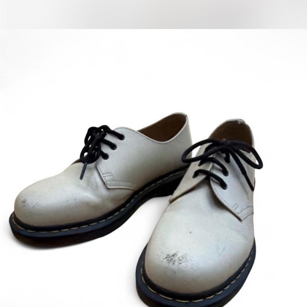 Dr. Martens Classic Cream Oxfords with Black Laces